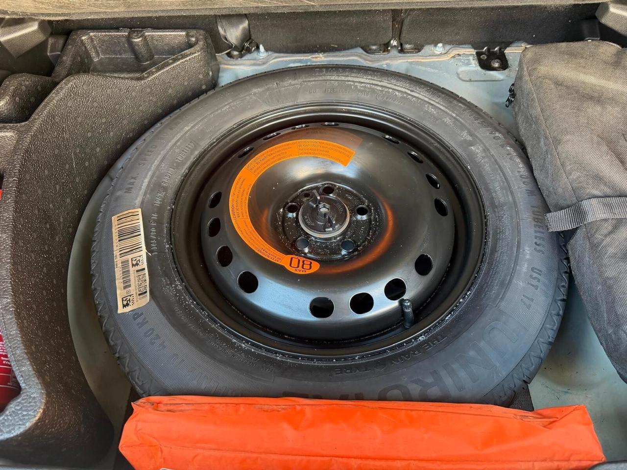 Jeep Renegade 1.6 Mjt 120 CV Business NAVI - DISPLAY 8.4"