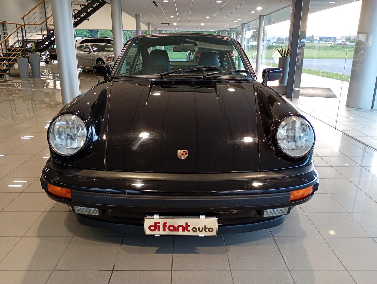 Porsche 911 930 3.3 TURBO