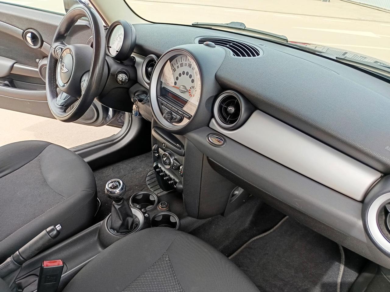 Mini 1.6 16V One (72kW) NEO