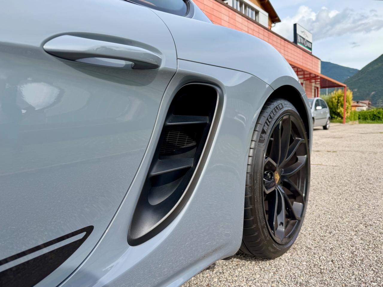 Porsche 718 Cayman 2.0 Style Edition PDK 14.000 KM