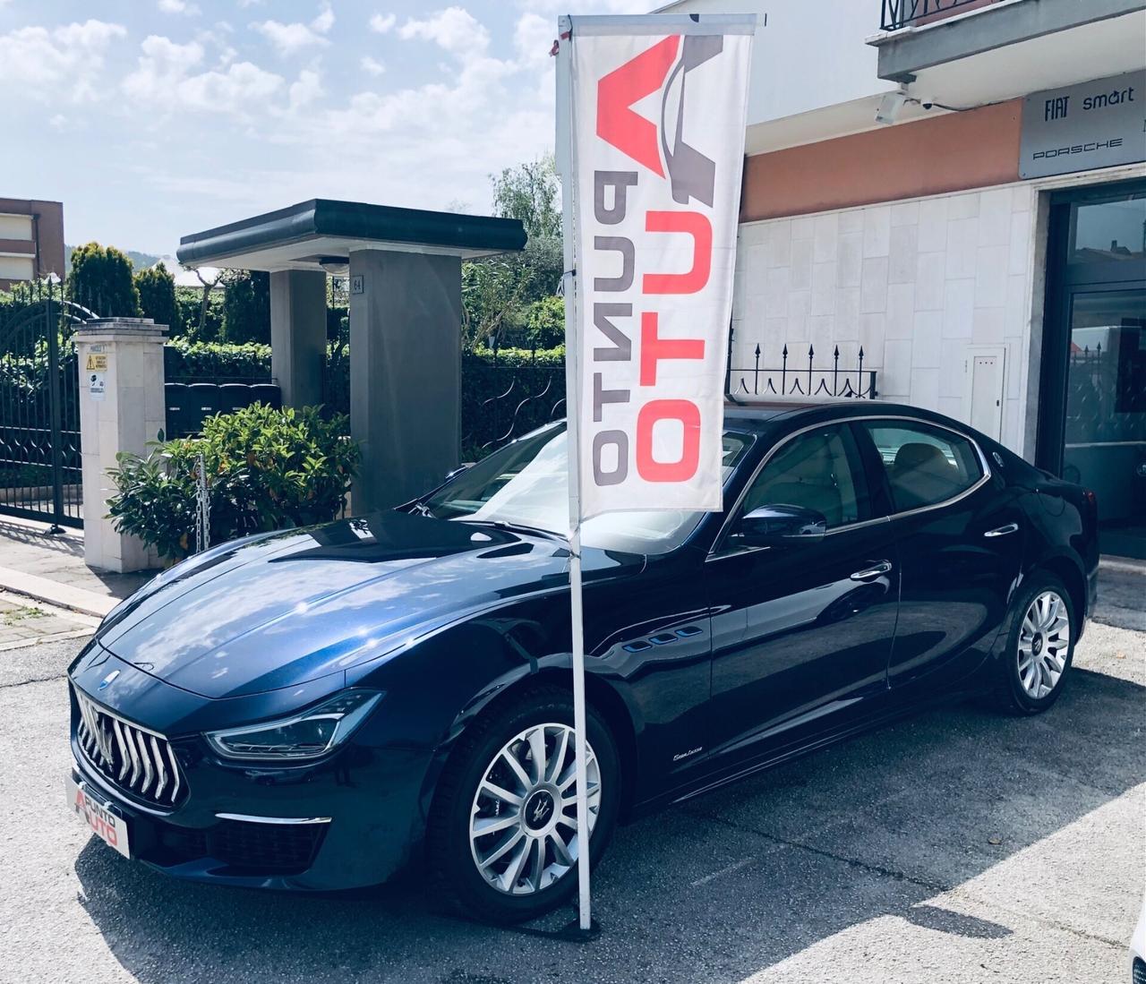 Maserati Ghibli L4 330 CV MHEV Granlusso