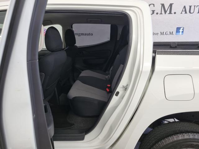 MITSUBISHI L200 2.3 D Double Cab 4x4 Easy Select Invite Connect