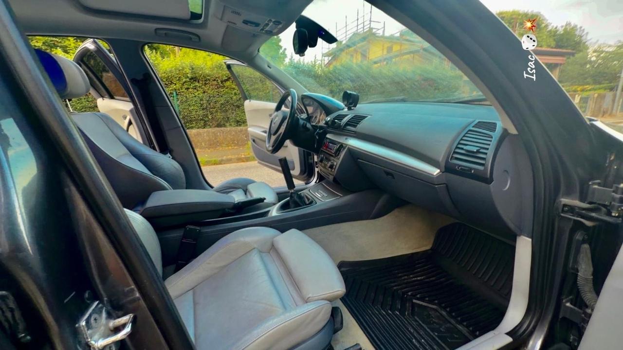 Bmw 120 120d cat 5 porte Attiva
