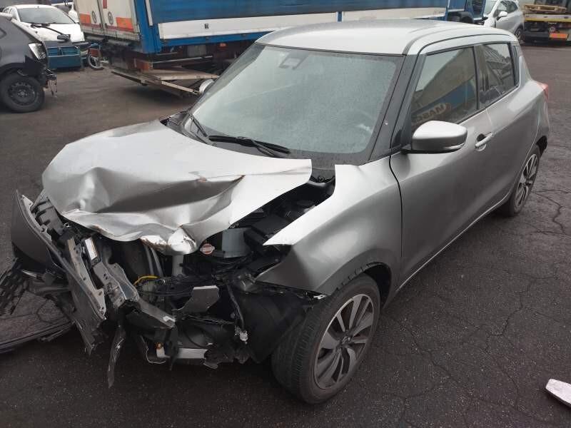 Suzuki Swift 1.2 Hybrid Top