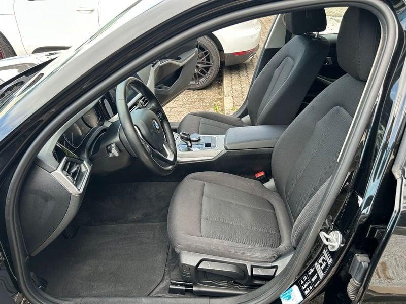 BMW Serie 3 320d mhev 48V xdrive auto