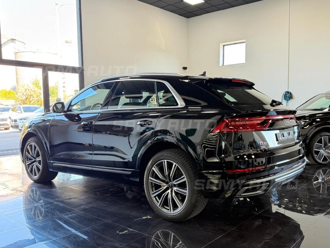 Audi Q8 45 TDI quattro tiptronic Sport