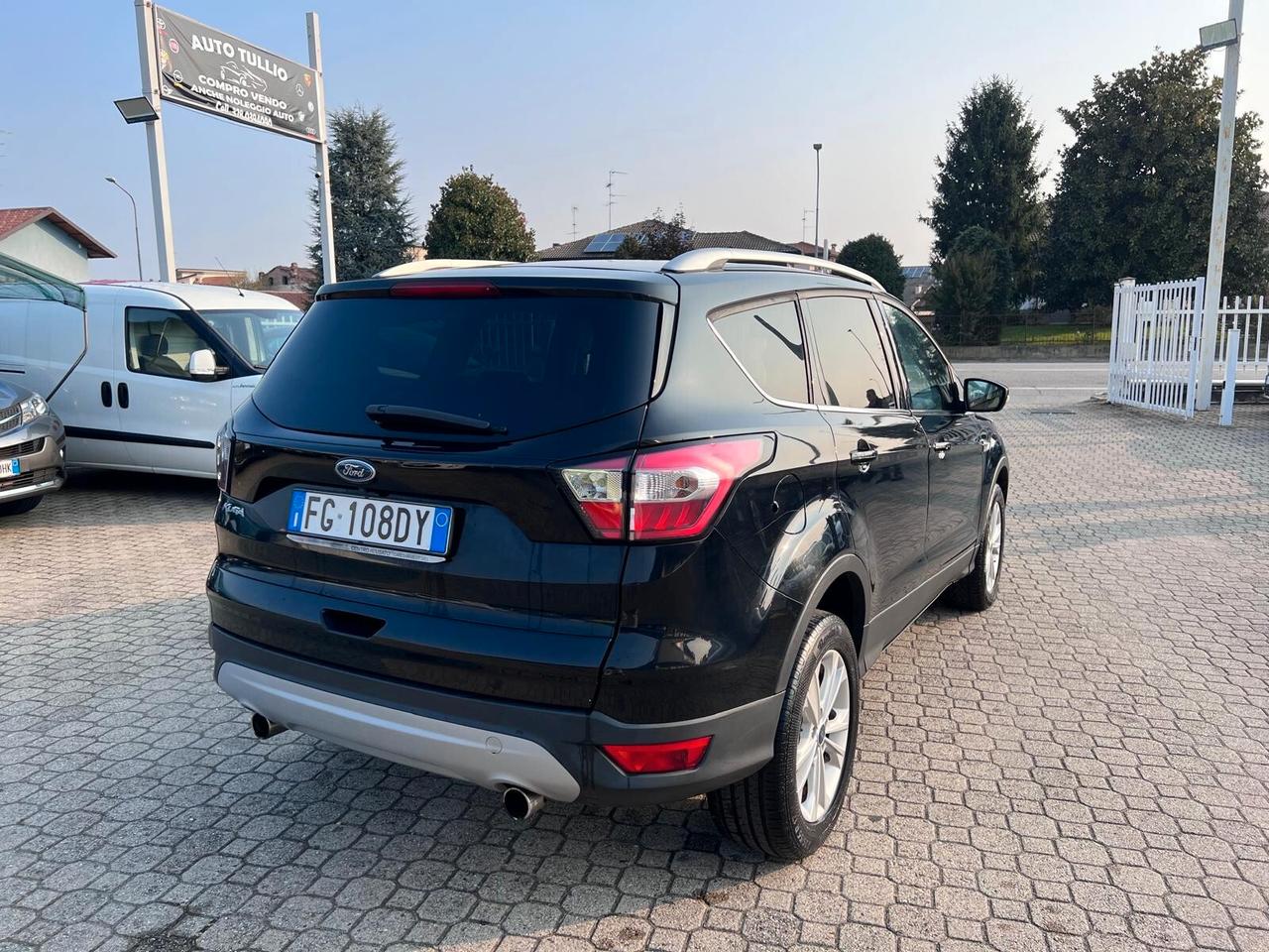 Ford Kuga 1.5 TDCI 120 CV S&S 2WD ST-Line Business
