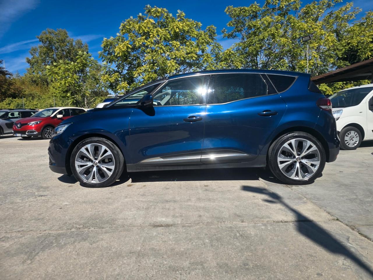 Renault Scenic Scénic dCi 8V 110 CV EDC Energy Bose