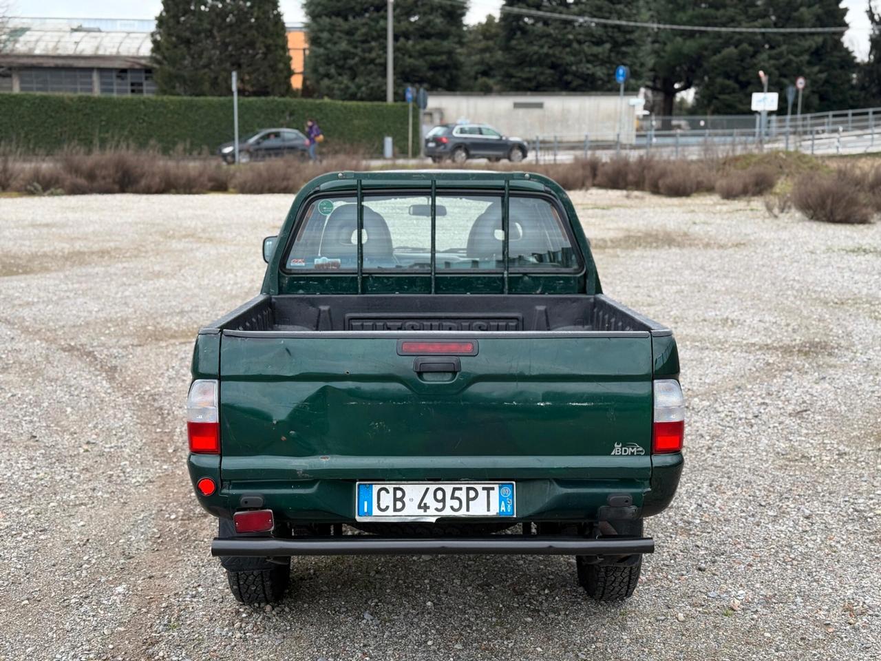 Mitsubishi L200 2.5 TDI 4WD Double Cab Pick-up GL