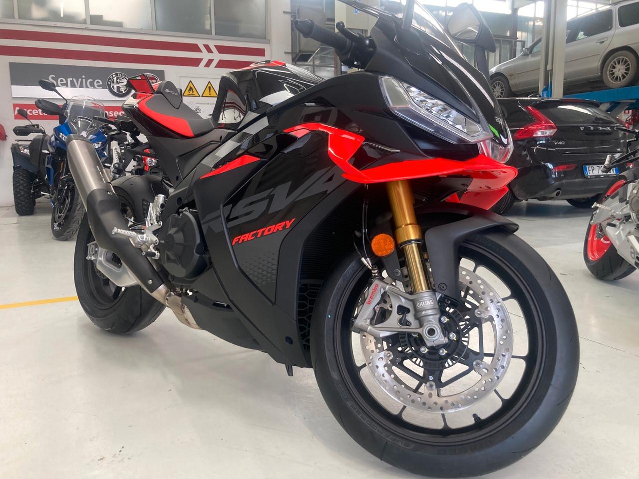 Aprilia RSV4 Factory 2025