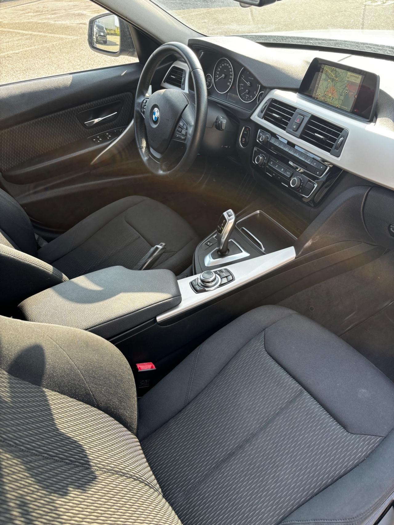 Bmw 320 320d Touring xDrive - 2016