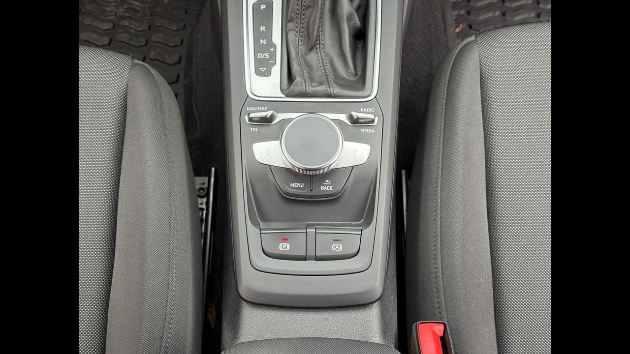AUDI Q2 I 2021 - Q2 35 2.0 tdi quattro s-tronic
