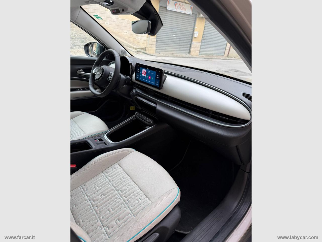 FIAT 600 Hybrid 110 CV DCT MHEV La Prima II