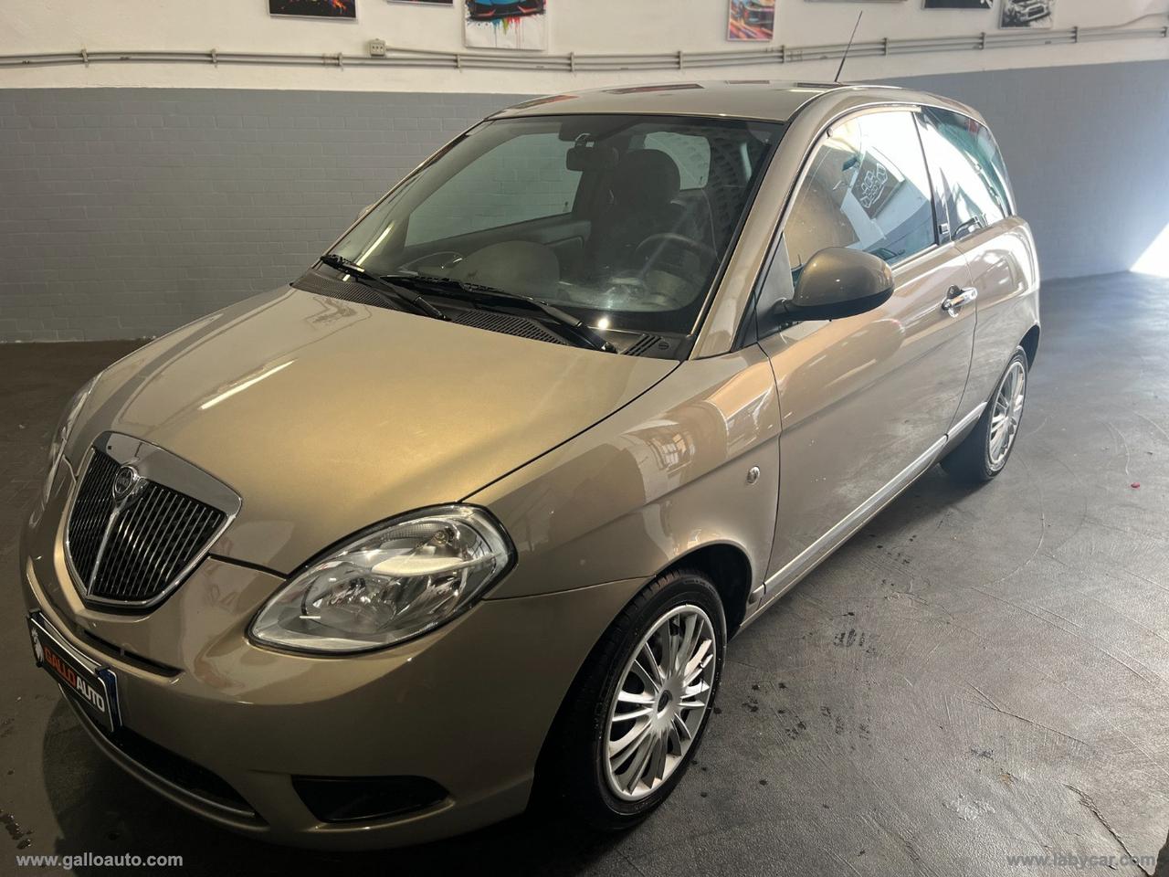 LANCIA Ypsilon 1.2 69 CV Diva