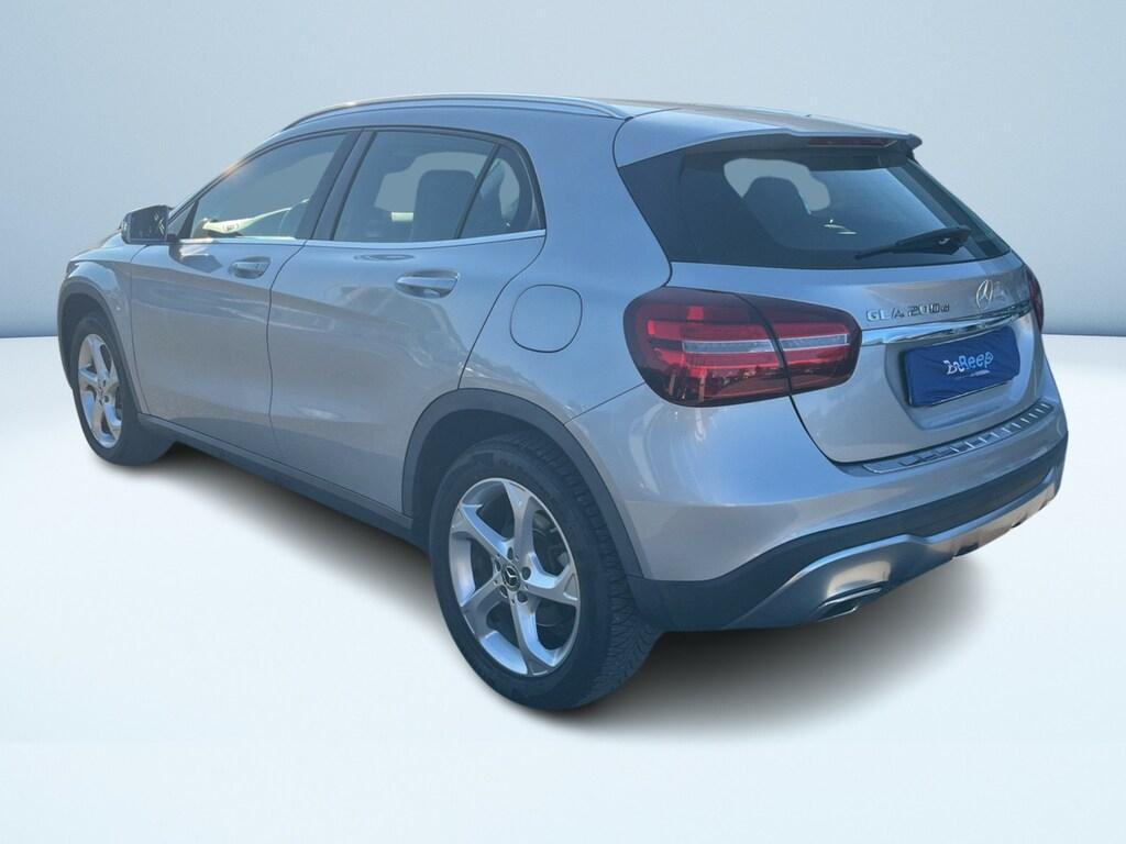 Mercedes GLA 200 200 D Sport 7G-DCT