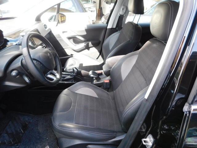 Peugeot 2008 PureTech 82 S&S Allure