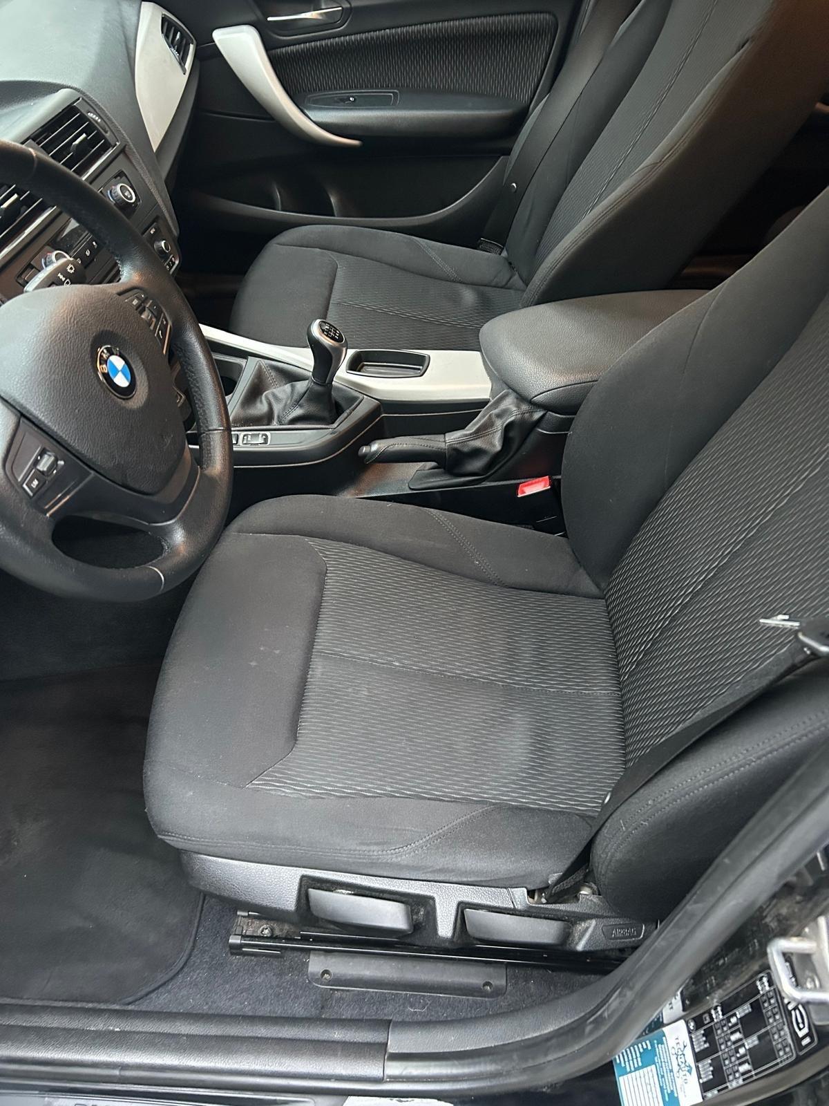 Bmw 116 116d 5p. Urban