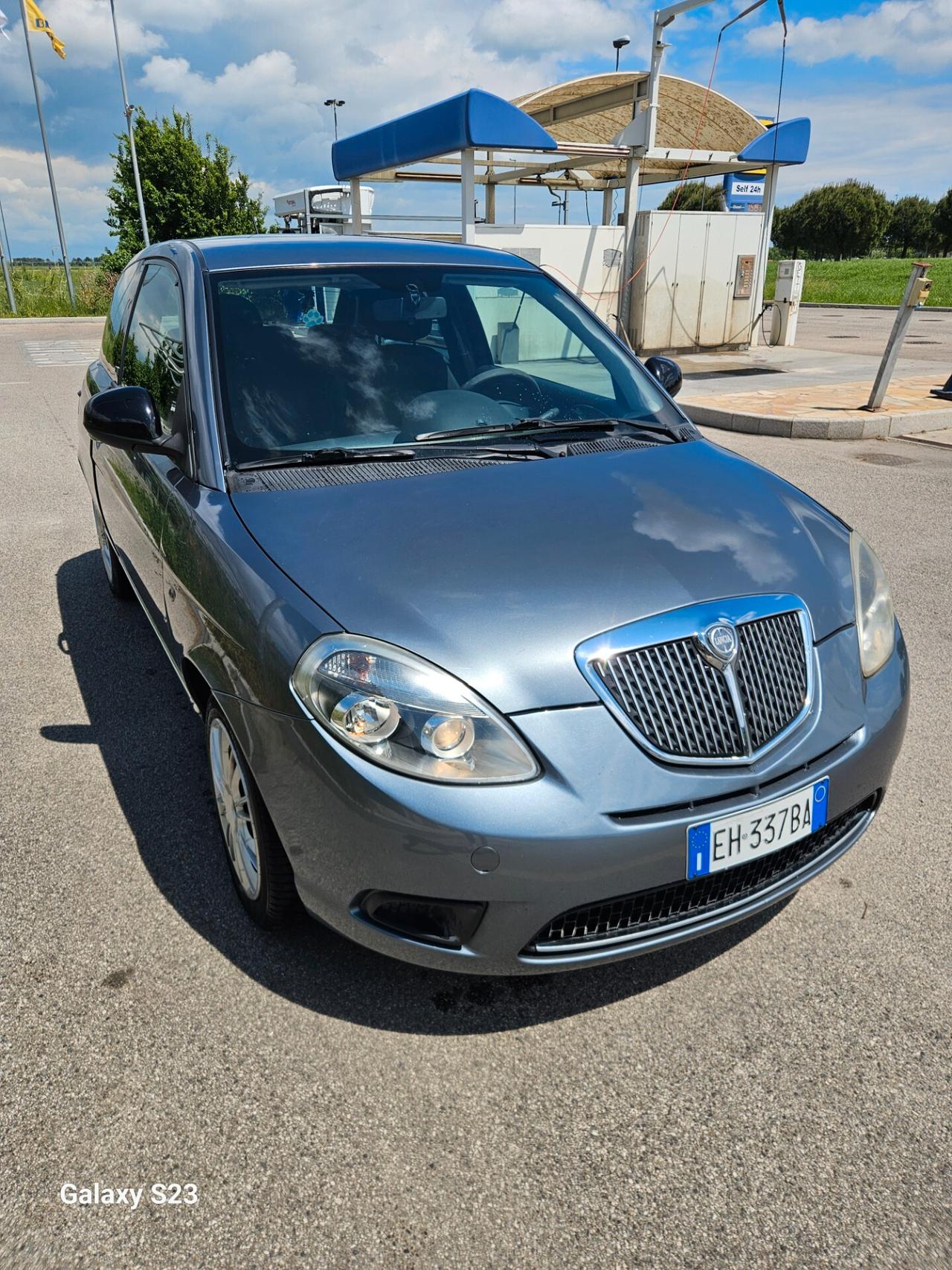 Lancia Ypsilon 1.2 69 CV Diva