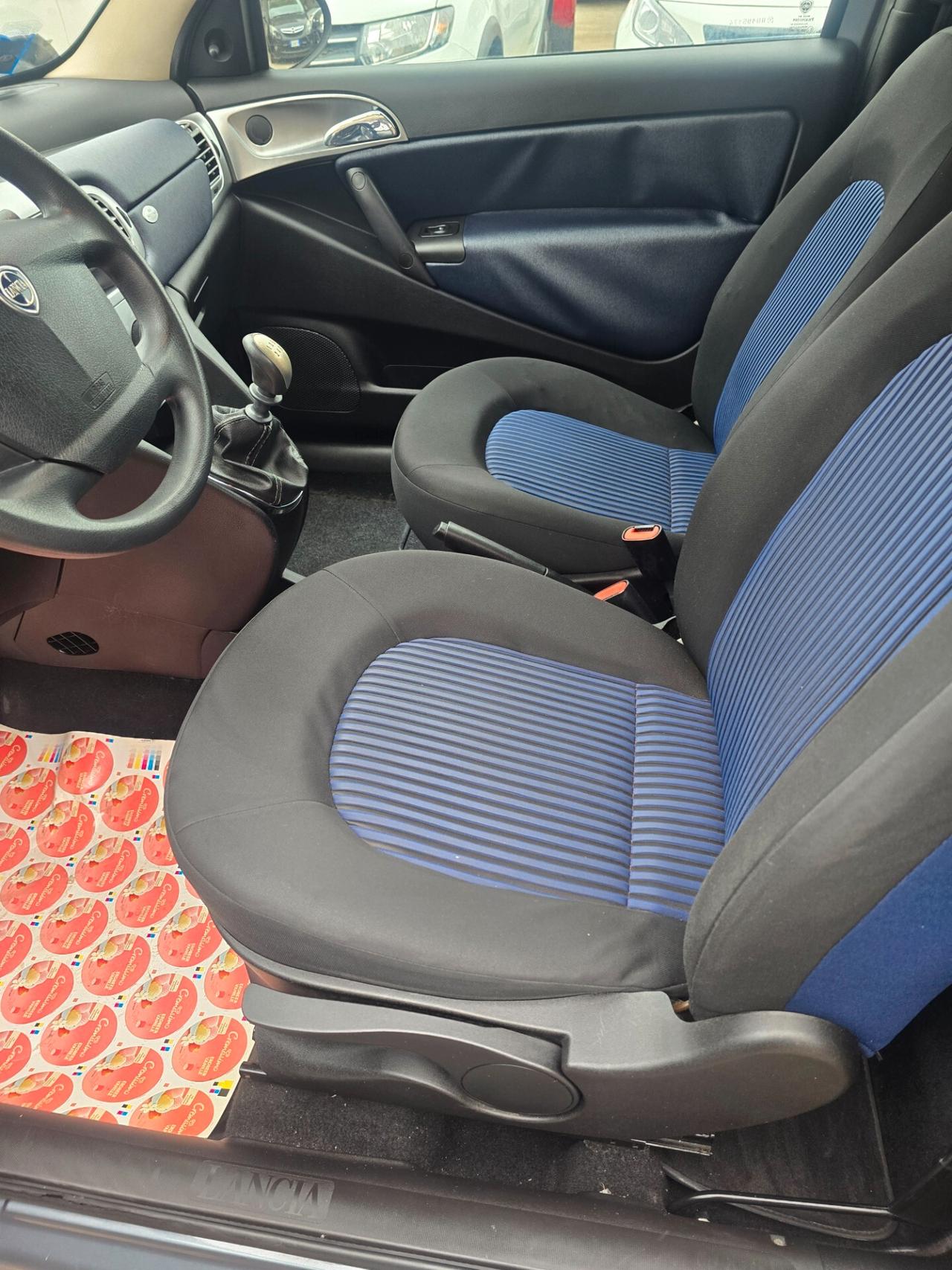 Lancia Ypsilon 1.2 Oro Gpl