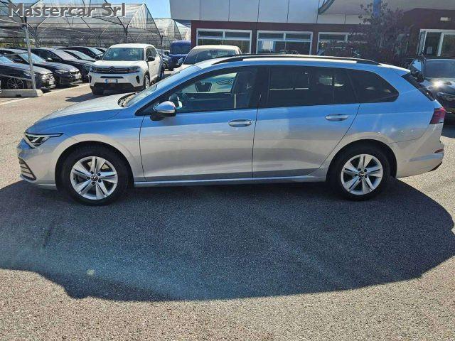 VOLKSWAGEN Golf Variant Golf VIII Variant 2.0 tdi Life 115cv dsg - GJ195YP