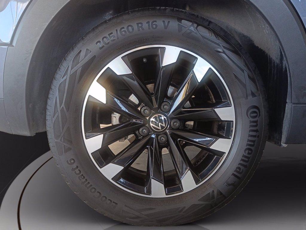 VOLKSWAGEN T-cross 1.0 tsi sport 110cv del 2023