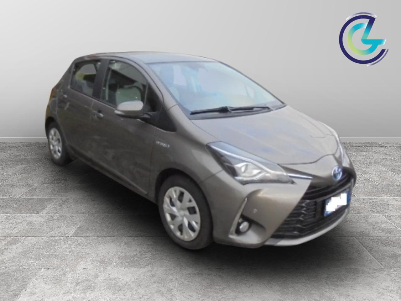 TOYOTA Yaris III 2017 Yaris 5p 1.5h Cool