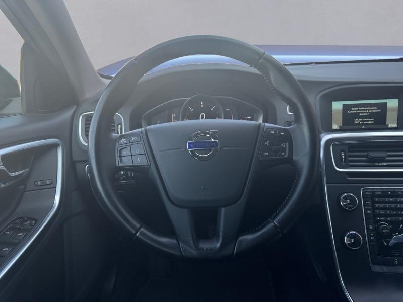 VOLVO V60 D2 GEARTRONIC KINETIC