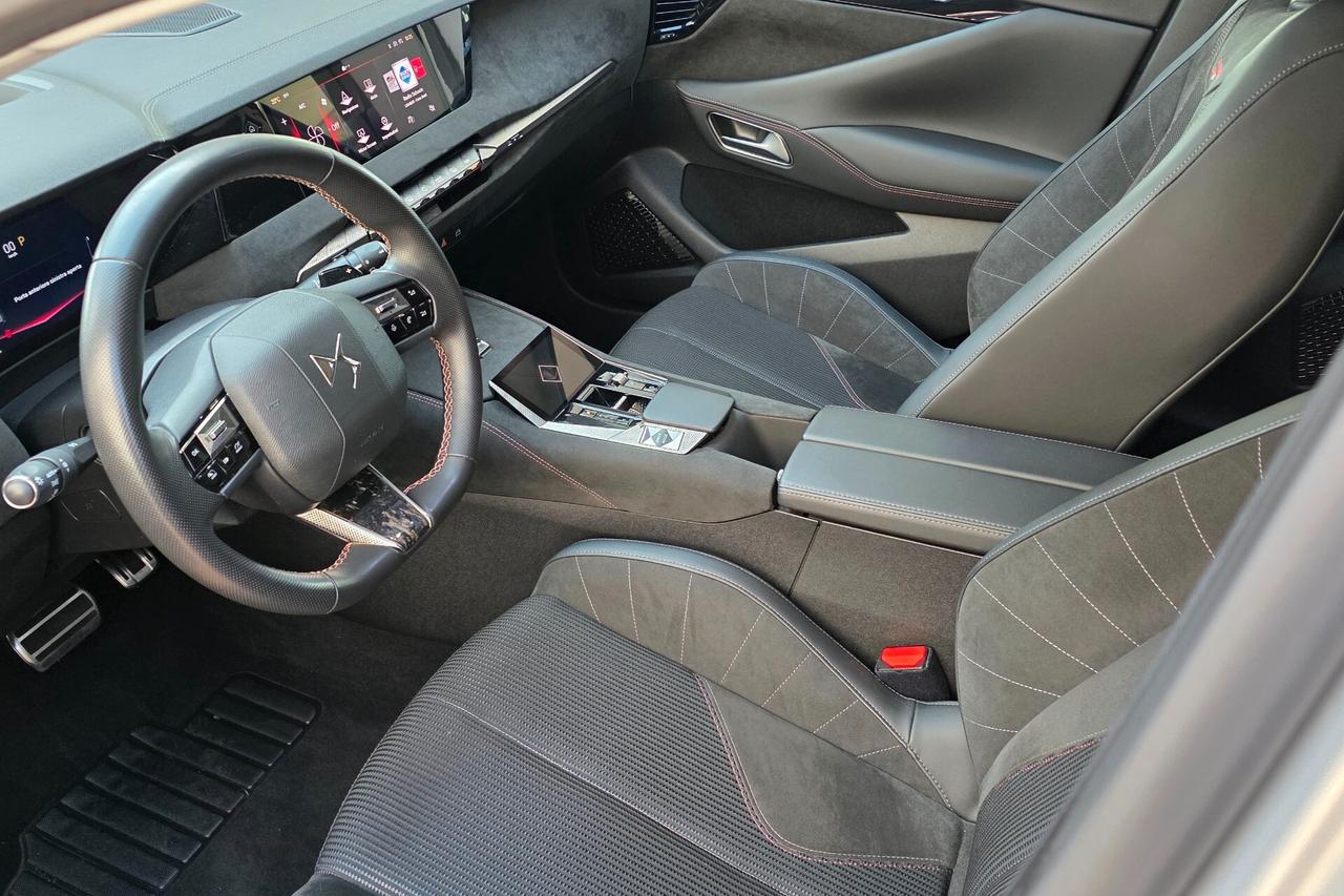 Ds DS4 4 BlueHDi 130 aut. Performance Line+