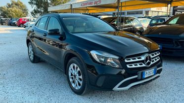 Mercedes-benz GLA 180 Premium