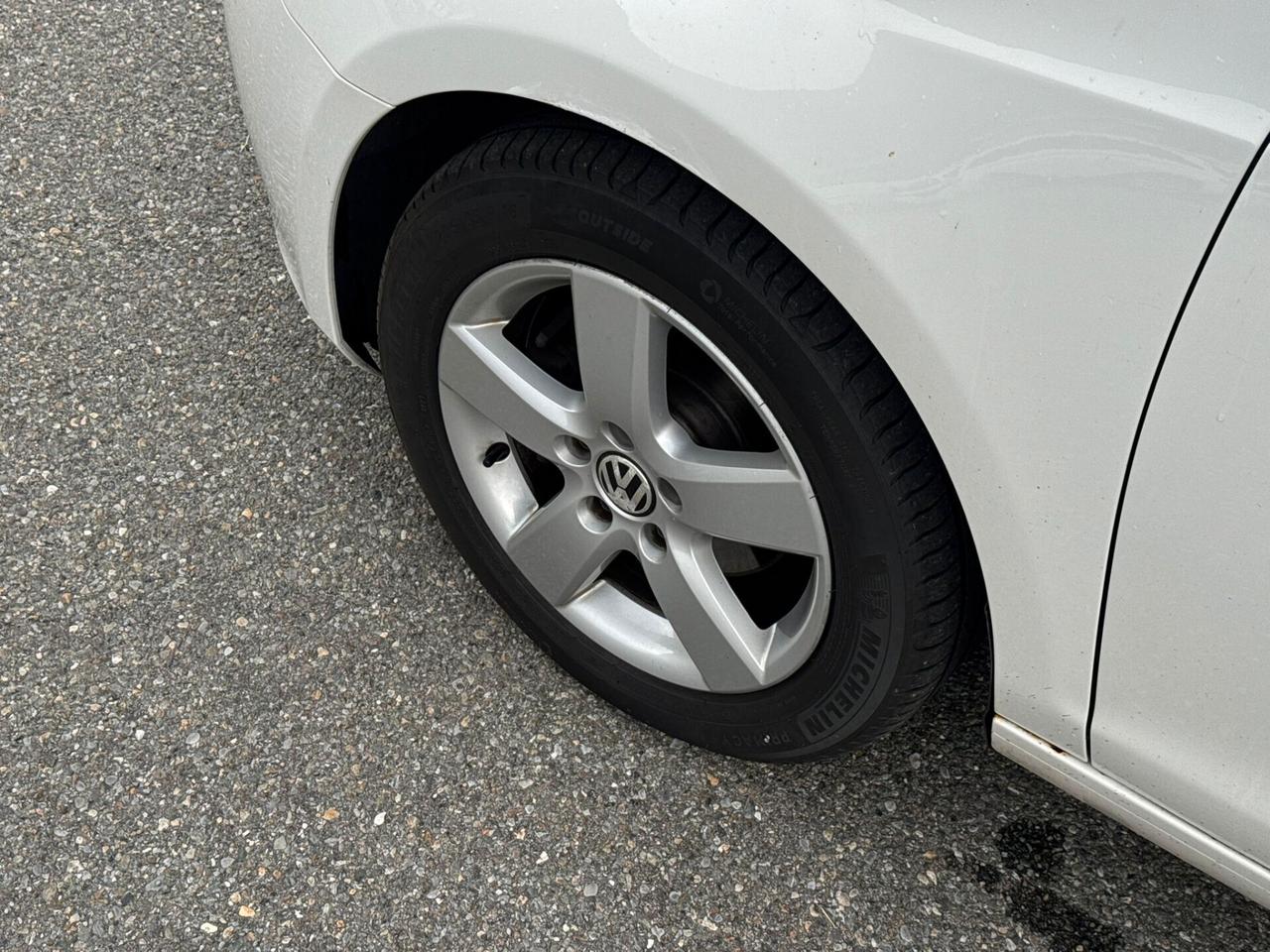 VOLKSWAGEN GOLF 1.6cc 105CV TDI NEOPATENTATI