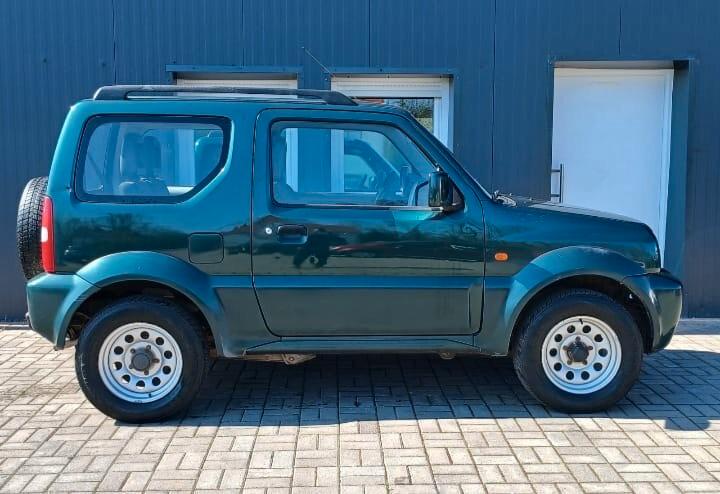 Suzuki Jimny 1.3i 16V cat 4WD JLX versione Ranger per neopatentati