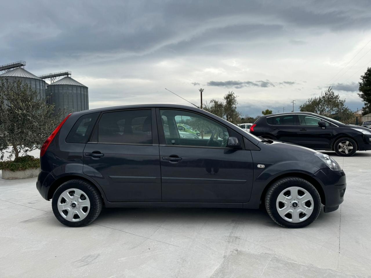 Ford fiesta 1.4 tdci 5porte 68cv titanium 2007