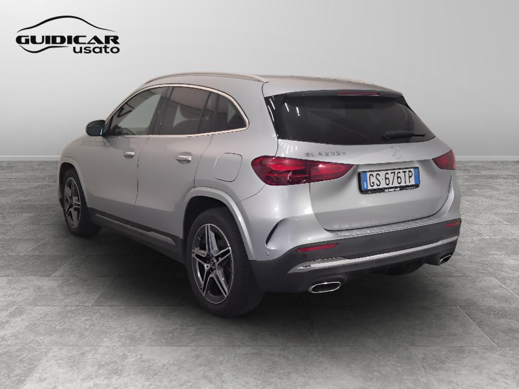 Mercedes-Benz GLA-H247 2023 - GLA 200 d AMG Line Advanced Plus Digital Edition auto