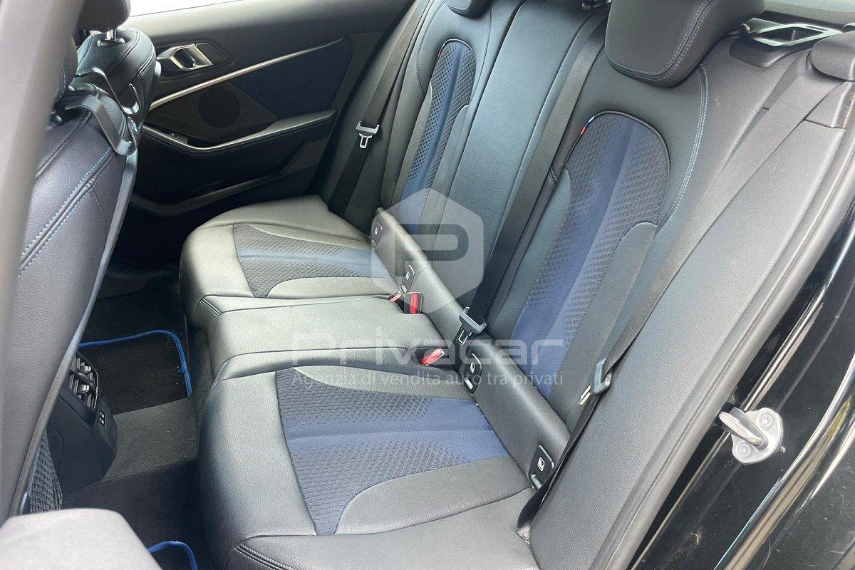 BMW 116d 5p. Msport