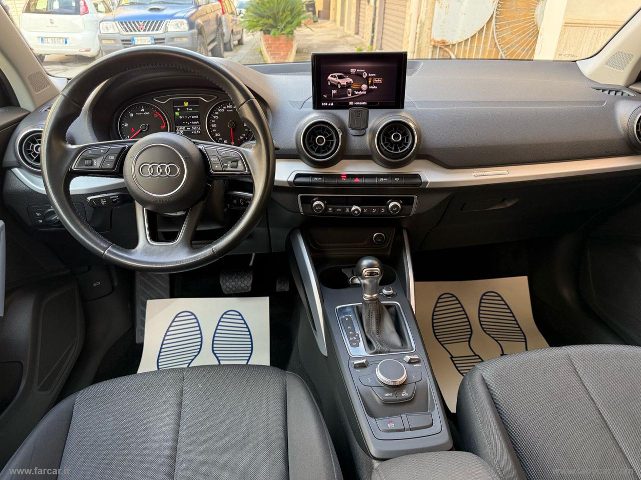 AUDI Q2 30 TDI S tronic Business