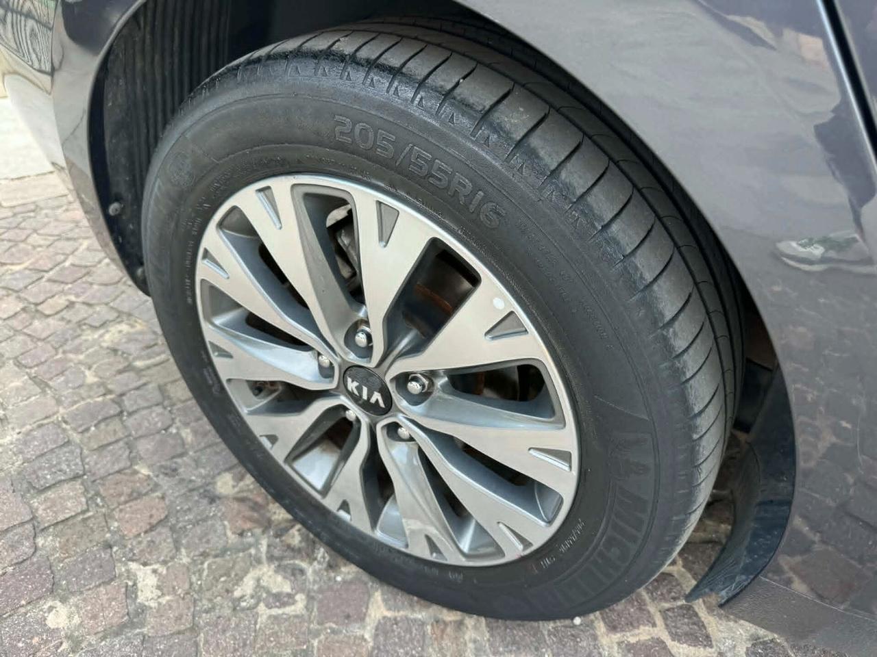 Kia Ceed cee'd 1.6 CRDi 136 CV DCT SW Cool
