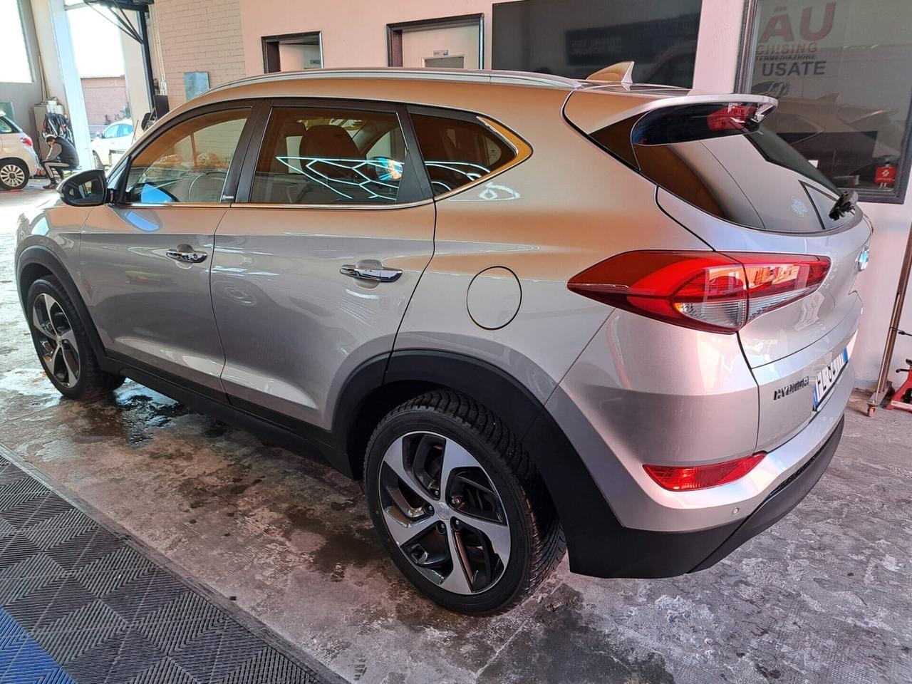 HYUNDAI TUCSON 1.7 XPOSSIBLE DEL 2017 € 12900 SENZA VINCOLI DI FINANZIAMENTO