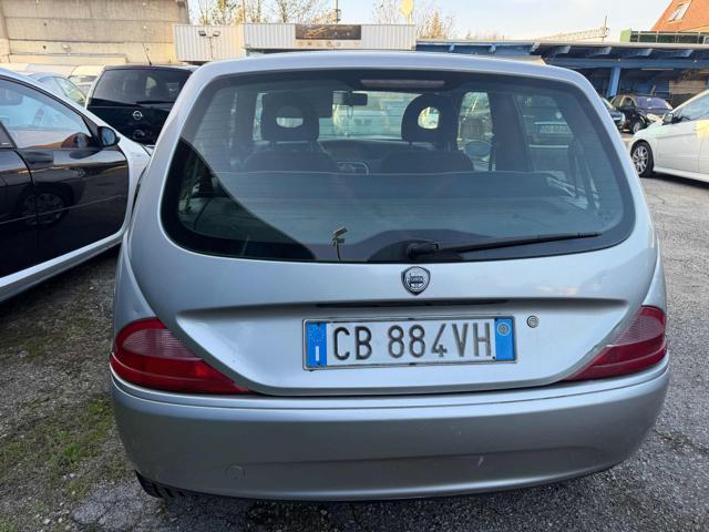 LANCIA Y 1.2i cat LS senza nessun lavoro da fare