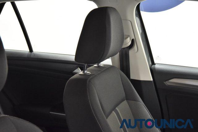 VOLKSWAGEN T-Roc 2.0 TDI BUSINESS BMT NAVIGATORE COCKPIT