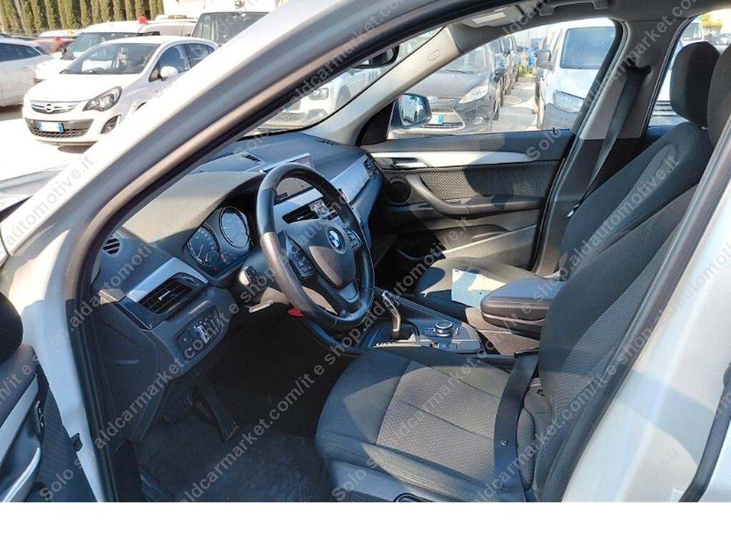Bmw X1 sDrive18d 150cv Aut. *FULL OPT.* da VETRINA