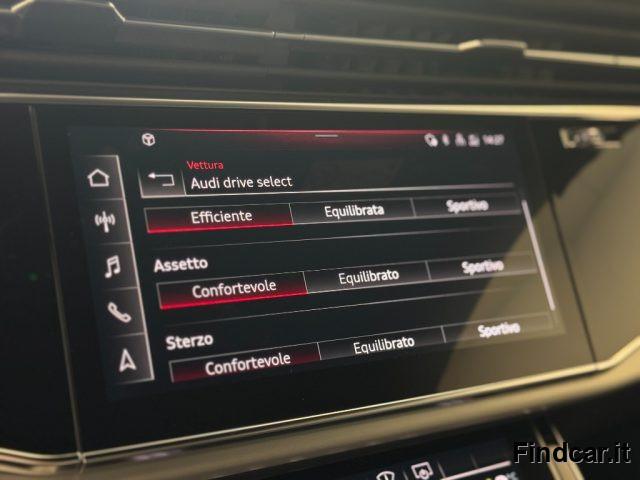 AUDI Q8 55 TFSI e quattro tiptronic Plug In S line