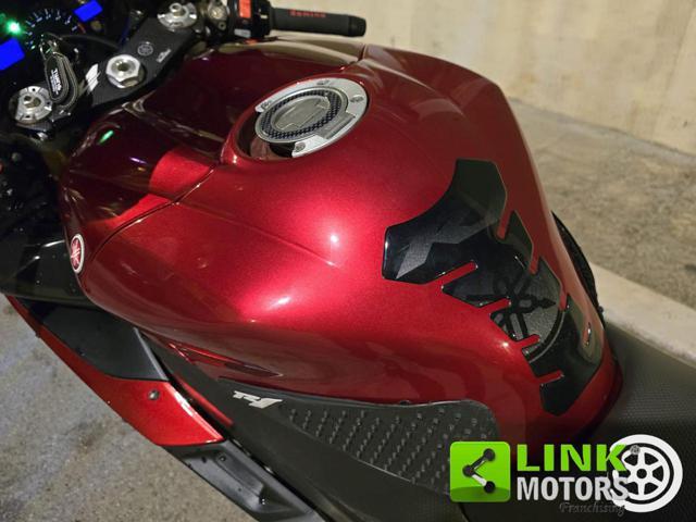 YAMAHA YZF R1 175cv