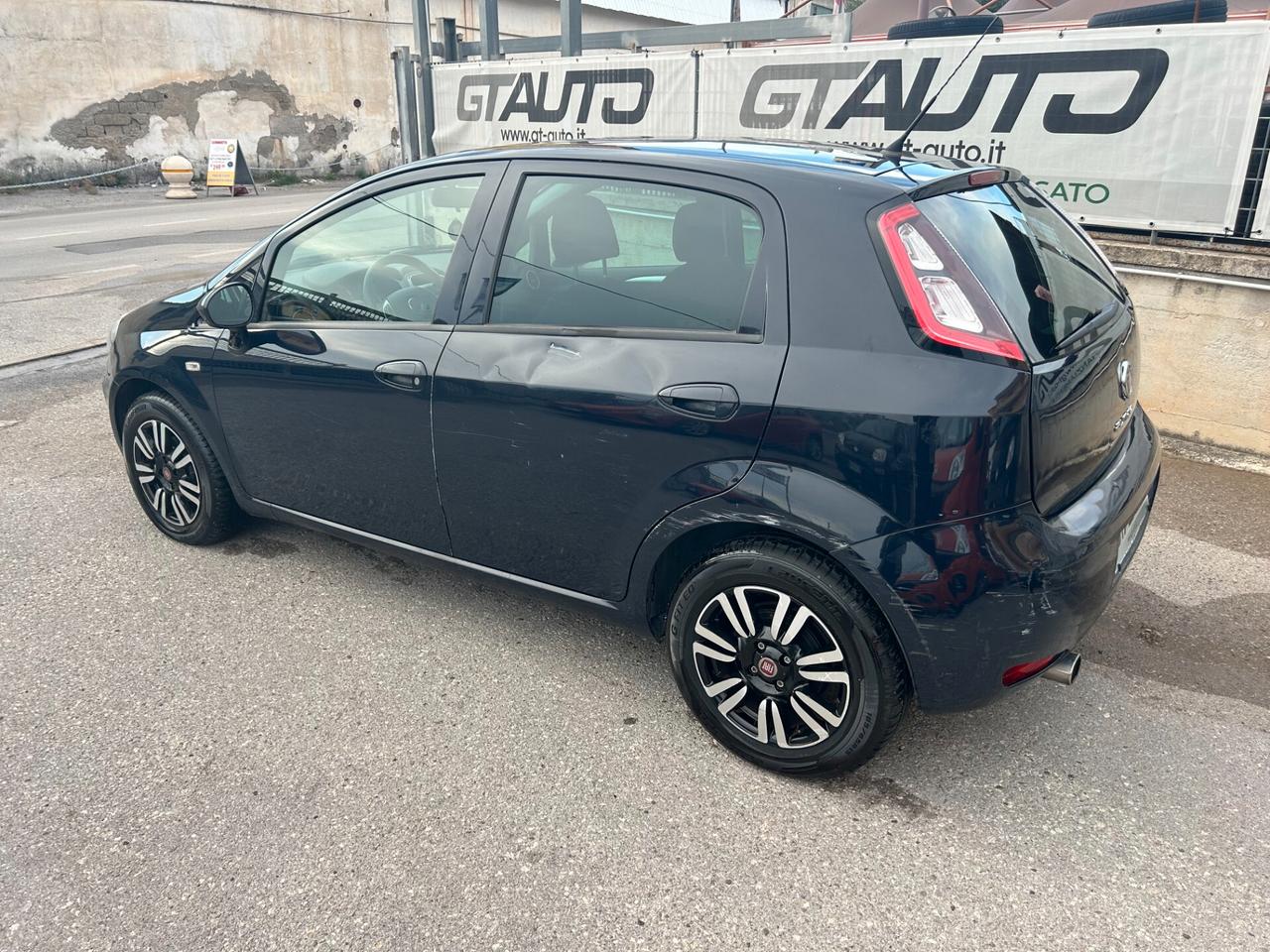 Fiat Punto 1.3 MJT II 75 CV 5P Lounge