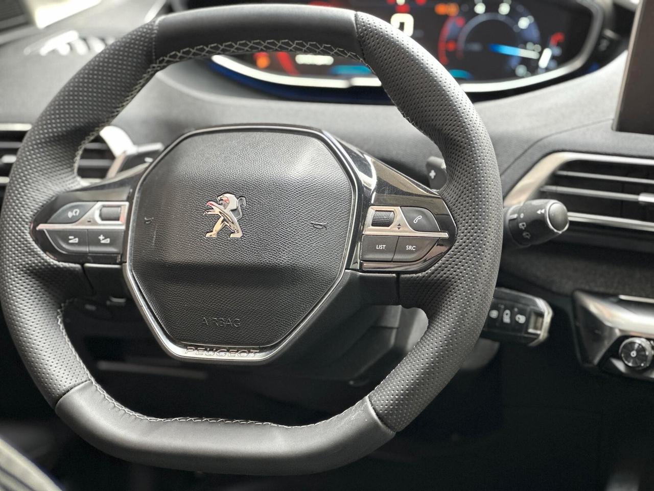 Peugeot 3008 1.6 120CV EAT6 Allure