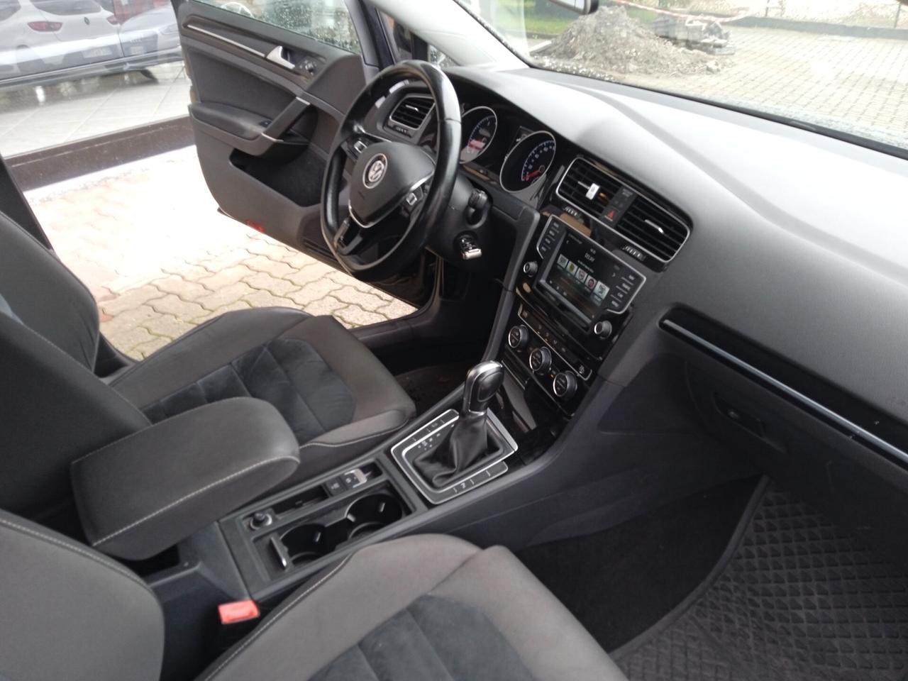 Volkswagen Golf TSI HIHGLINE 17" SENS PARK DOPPI NAVY CRUISE CONTROL SEDILI SPORTIVI IN ALCANTARA