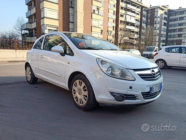 OPEL - Corsa