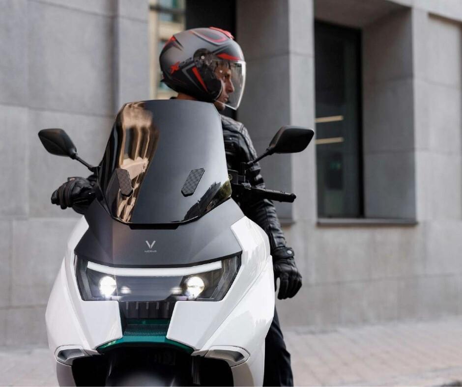 Nerva EXE II Scooter Elettrico 125CC