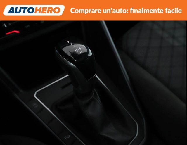 VOLKSWAGEN Taigo 1.0 TSI 110 CV DSG R-Line