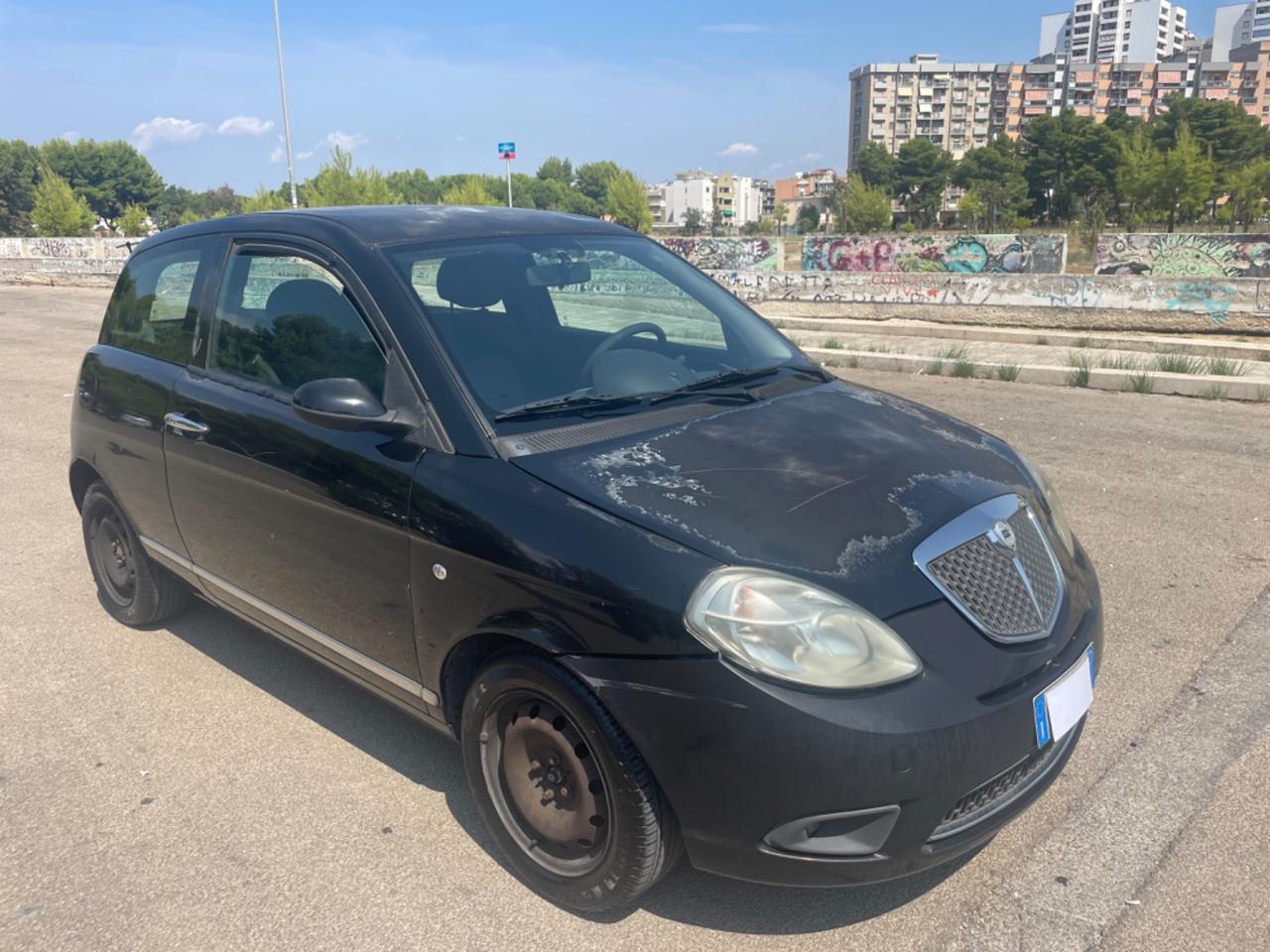 Lancia Ypsilon 1.3 MJT 90 CV Oro Giallo