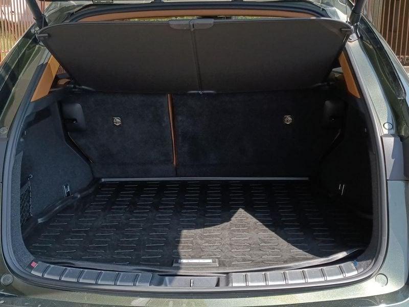Lexus NX Hybrid Luxury 4WD MY22